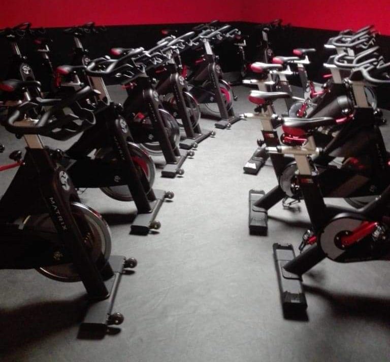 COURS COLLECTIFS AVEC COACHS